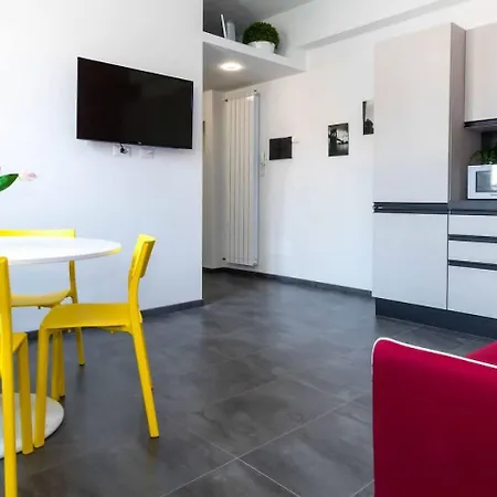 Gluck Apartment Milan